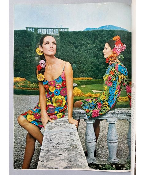 Ken Scott, Fashion Archive, Swinging Sixties, Vintage Fashion Photography, Printed Dresses, Fashion Editorial, Vogue Paris, Ad Campaign, Flower Child