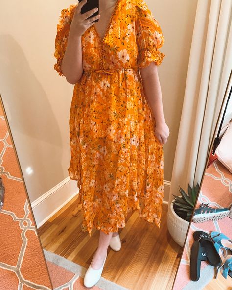 Just purchased this new orange floral midi dress from ASOS. Not usually an orange kind of gal but I think the color is perfect for spring!   http://liketk.it/2POy5 #liketkit @liketoknow.it #LTKstyletip #LTKspring #StayHomeWithLTK spring outfit inspo, maxi dress Hanky Hem, Positano, Daily Look, Floral Midi Dress, Spring Outfit, Floral Dress, Off Shoulder Dress, Asos, Midi Dress