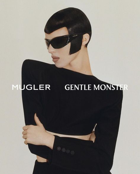 Gentle Monster Sunglasses, Jet Stone, Helmut Newton, Hair Color Auburn, Blonde Hair Inspiration, Gentle Monster, Marketing Program, Auburn Hair, Thierry Mugler