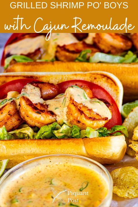 Blackened Shrimp Poboy Sandwich, Poboy Sandwich Recipe, Shrimp Po Boy Recipe, Shrimp Ideas, Cajun Remoulade, Po Boy Sandwich, New Orleans Street, Food Sandwiches, Louisiana Food