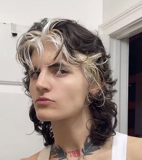 Curly Alternative Hair Men, 70s Shag Haircut Short Men, Masculine Updo, Mullet Hair Reference, Masc Shag Haircut, Modern Mullet Shaved Sides, Hair Bleaching Ideas, Elven Hairstyles Male, Bleached Bangs Short Hair