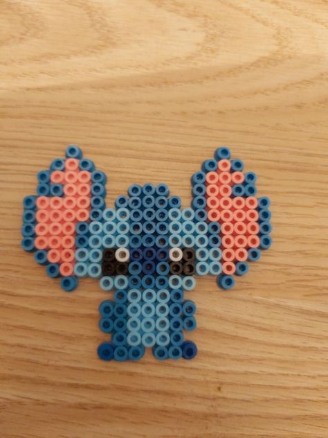 Patrones Hama Beads Ideas, Hama Beads Disney, Mini Hama Beads, Hama Art, Hama Mini, Hamma Beads Ideas, Pixel Beads, Easy Perler Beads Ideas, Hamma Beads