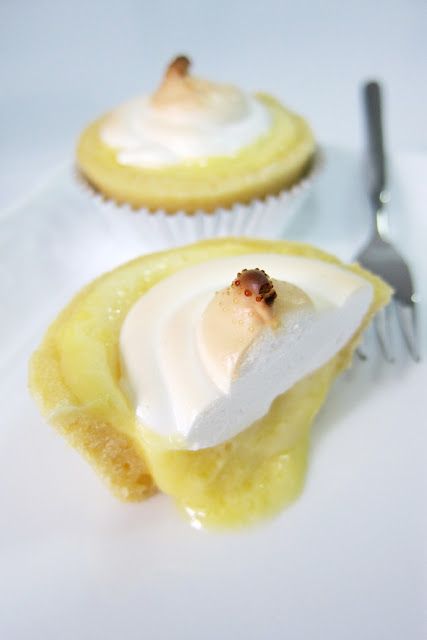 Lime Cello, Lemon Cello, Sweet Pie Crust, Meringue Pies, Mini Dessert Recipes, Lemon Curd Filling, Single Recipes, Finger Sandwiches, Mini Muffin Pan