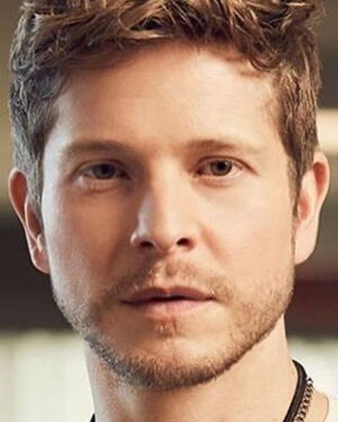 Cary Agos, Conrad Hawkins, Logan Huntzberger, Matt Czuchry, The Good Wife, Lighter Hair, The Resident, Medical Drama, Good Wife