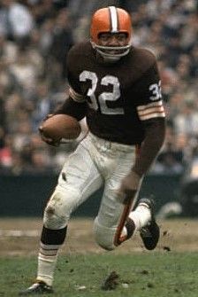 Sports Magazine Covers, Nfl Browns, Cleveland Browns History, False Hope, Football Pics, Nfl Football Pictures, Cleveland Browns Football, Jim Brown, Nfl Football Players