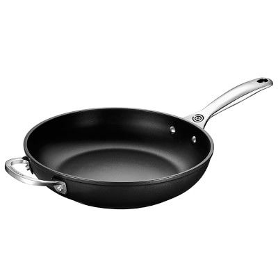 Le Creuset Toughened Nonstick Deep Fry Pan, 11" Le Creuset Cast Iron, Deep Frying Pan, Deep Fry, French Cooking, Cooking Games, Nonstick Cookware, Fry Pan, Clean Dishwasher, Cooking Techniques