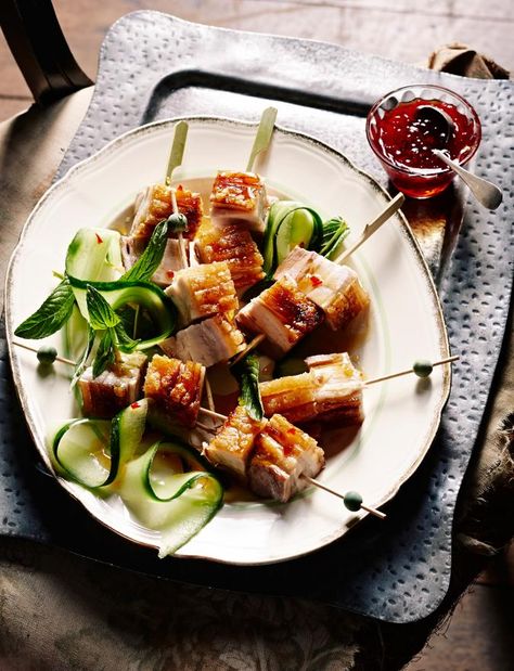 Pork Belly Skewers, Sunday Lunch Recipes, Easter At Home, Caramel Dipping Sauce, Dipping Sauces For Chicken, Garlic Pork, Christmas Puddings, Pork Sauce, Dip Sauce