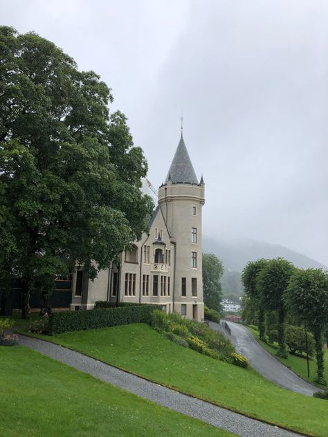 #bergen #norway #gamlehaugen #travel #tourism #castleinnorway Norway Castle, Bergen Norway, Travel Tourism, Bergen, Norway, Tourism, Castle, Travel