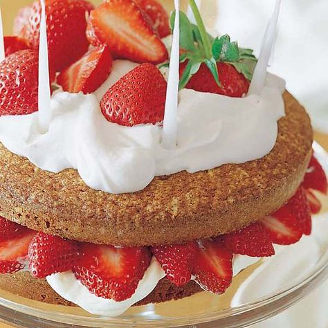 Strawberry Country Cake - Barefoot Contessa Country Cake, Oven Fried Chicken Recipes, Mouthwatering Desserts, Barefoot Contessa Recipes, Berry Recipes, Strawberry Season, Tart Dessert, Oven Fried Chicken, Barefoot Contessa