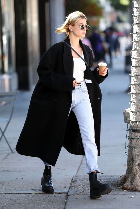 Hailey Baldwin out and about in Los Angeles, March 2, wearing mom jeans and The Row's chunky zippered boots. #haileybaldwin #haileybieber #streetstyle #therow #celebrityfashion