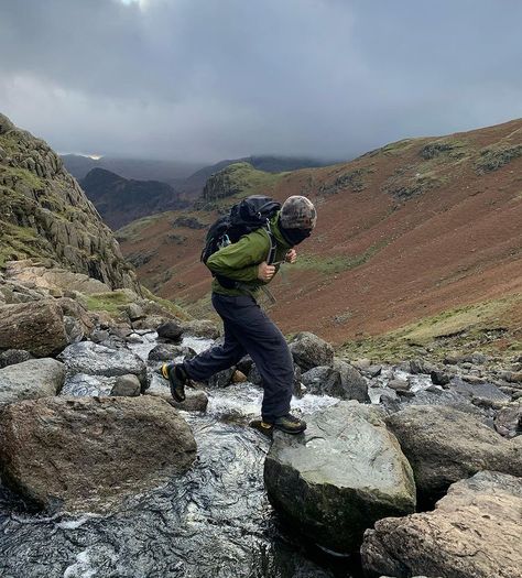 Hiker Aesthetic Men, Hiking Core, Hiking Guy Aesthetic, Male Hiker Aesthetic, Hiking Gorpcore, Hiking Aesthetic, Adventure Aesthetic, Go Hiking, Hiking Outfit