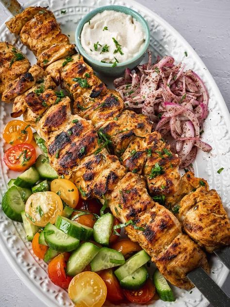 Lebanese Chicken Skewers, Mediterranean Kabobs Chicken Skewers, Lebanese Grilled Chicken Recipes, Chicken Skewers With Rice, Chicken Tawook Recipe Garlic Sauce, Chicken Tawook With Rice, Afghan Chicken Kabobs, Mediterranean Kebab Recipes, Middle Eastern Dinner Ideas