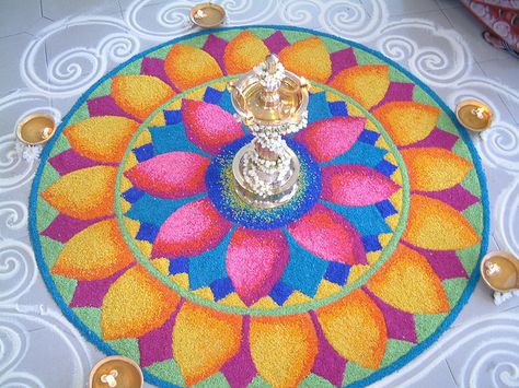 Kolam - Coloured Rice Pattern or a Rangoli Best Rangoli Design, Satisfying Pictures, Rangoli Designs Latest, Simple Rangoli Designs Images, Rangoli Patterns, Rangoli Ideas, Rangoli Kolam Designs, New Rangoli Designs, Kolam Rangoli