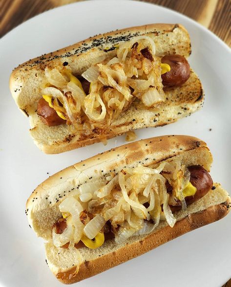 Maxwell Street Polish Sausage Sandwich Recipes, Polish Sausage Recipes, Hot Dog Sauce Recipe, Polish Recipe, Hot Dogs Recipes, Best Sandwich Recipes, Sausage Sandwiches, Polish Sausage, Hot Dog Recipes