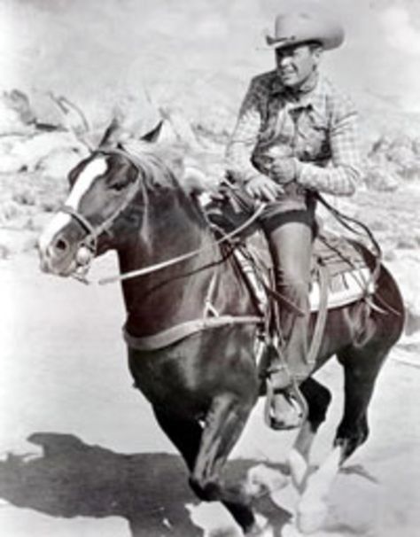 Beni Bischof, Wild West Era, Old West Photos, Western Posters, Real Cowboys, High Chaparral, Into The West, American Frontier, Cowboy Horse