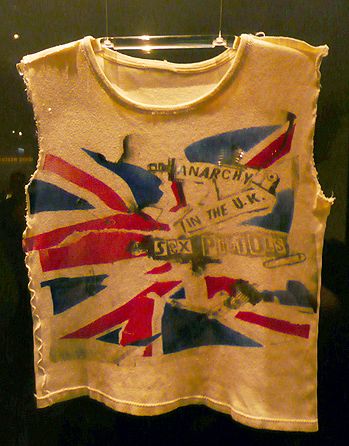 ... day! Seeing the originals it's possible to imagine how rebellious and ... Punk Textiles, Vivienne Westwood Punk, Deborah Harry, China Clothes, Punk T Shirt, Clothing Diy, Punk Inspiration, Mens Fashion Streetwear, Safety Pins