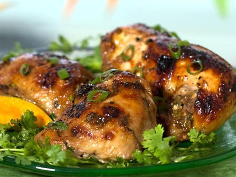 Grilled Lilikoi Chicken Recipe | Foodland Passion Fruit Chicken, Hawaii Meals, Recipe For Grilled Chicken, Food Easy Recipes, Chicken Main Dish Recipes, Local Recipes, Hawaiian Recipes, Chicken Tonight, Broiled Chicken