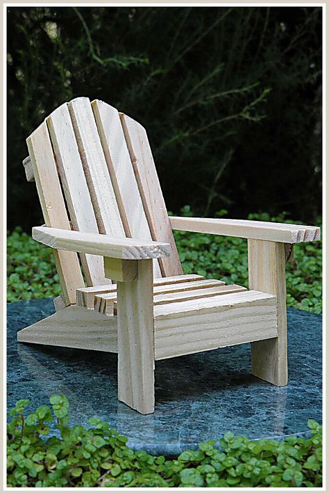 Outdoor Tables And Chairs - Is that what you want? Act quickly while everything is still fresh in your mind. Visit IMMEDIATELY to view more. Wooden Outdoor Chairs, Wooden Garden Table, Fairy Garden Furniture, Wood Adirondack Chairs, Pallet Garden Furniture, Woodworking Chair, Wooden Garden Furniture, Miniature Gardens, Outdoor Tables And Chairs