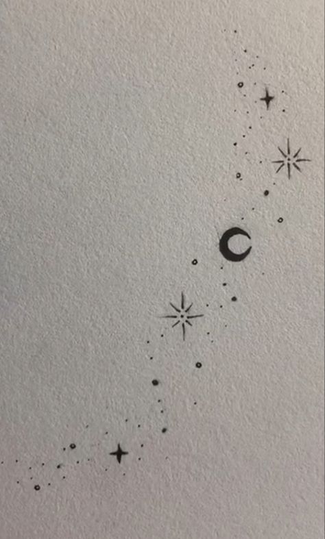 Aesthetic Stars Drawing, Small Tattoos No Shading, How To Draw A Crescent Moon Step By Step, Small Art Designs, Simple Small Drawings Doodles, Star Sketch Aesthetic, Star Cluster Drawing, Astrology Drawings Simple, Simple Easy Mandala Art