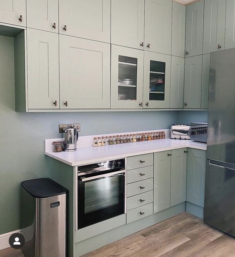 The Sage Green Dream! What a pleasure it was to work with @theharveyshome and @brymorganna on this dream kitchen remodelling project. Repainted cupboards with new handles, a colour matched feature wall and some high quality appliances all combine to give this kitchen a new lease of life. Topped off with our beautiful, understated Carrara Quartz worktops for the icing on the cake. Granite Worktop Kitchen, Quartz Worktop, Guildford Surrey, Carrara Quartz, Quartz Worktops, Icing On The Cake, Encaustic Tile, Granite Kitchen, Kitchen Worktop