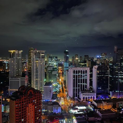 Where To Stay In Manila, The Best Hotels, Accommodations Near Intramuros, Makati, Pasay, Malate, BGC, Airport, Cheap Places In Philippines Philippines Manila Aesthetic, Places In Philippines, Bgc Manila, City Lights At Night, Boracay Island, Makati City, Palawan, Makati, Cebu