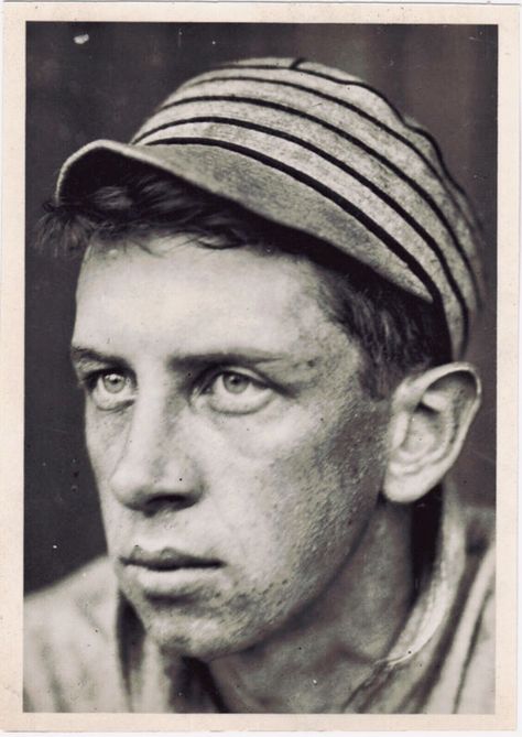 Eddie Collins Type 1 photo by Paul Thompson used for his t205 tobacco card. Eddie Collins, Human Reference, Vintage Baseball, Major League Baseball, Major League, Type 1, Historical Figures, Baseball, Human