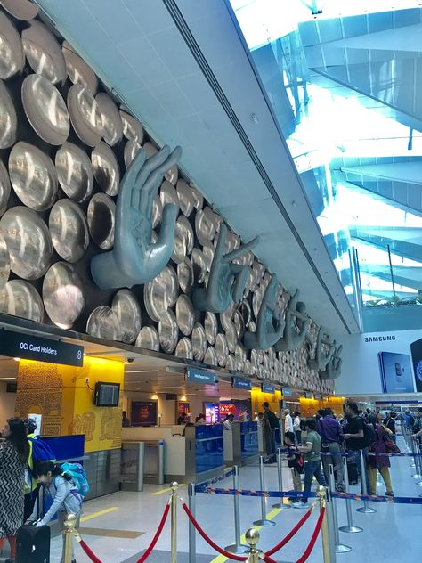 India Airport New Delhi, Igi Airport Delhi Snapchat, Delhi Airport Snap, Delhi Airport Snapchat Stories, Cot Pant, Delhi International Airport, Delhi Airport, Airport Pictures, Airport Aesthetic