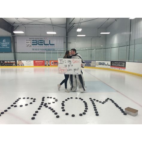 Hockey Promposal. Goalie Promposal, Hockey Hoco Signs, Hockey Promposal Ideas, Hockey Promposal For Him, Hockey Hoco Proposals, Promposal Ideas For Guys, Hockey Promposal, Nhl Wife, Prom Proposal Ideas