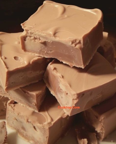 Cheese Fudge Recipe, Cream Cheese Fudge Recipe, Fudge Ideas, Cream Cheese Fudge, Cheese Fudge, Fudge Candy, Snackle Box, Coconut Truffles, Keto Fudge