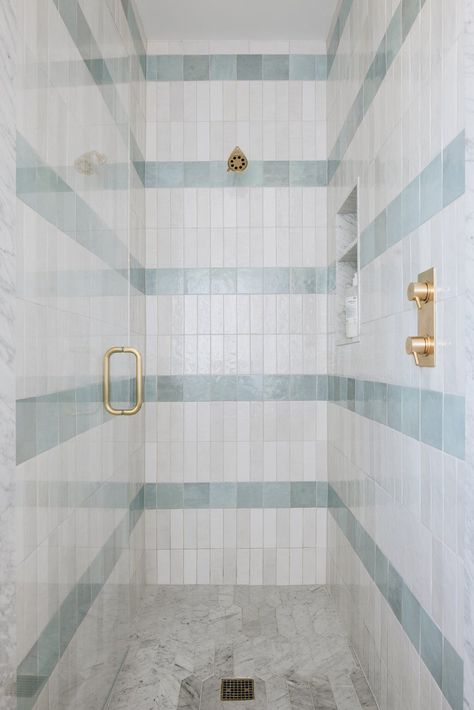 26 Stylish Walk-In Shower Ideas for Small Bathrooms