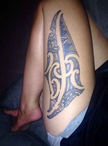 My tamoko/tattoo. My home and family right on my thigh. Thigh Tamoko, Tamoko Tattoo, Tamoko Designs, Pasifika Art, Maori Culture, Ta Moko, Polynesian Tattoos, Maori Tattoo Designs, Māori Culture