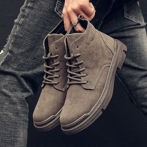 Timeless Boots, Italy Pictures, Ankle Boots Men, High Top Boots, Casual Leather Shoes, Shoes Sale, Men Hair, Brogue Shoes, Fashion Suits