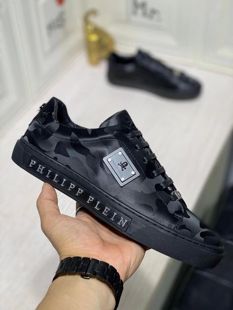 Christian Louboutin Shoes Mens, Louboutin Shoes Mens, Philipp Plein Shoes, Most Expensive Shoes, Philipp Plein Sneakers, Best Soccer Shoes, Rose Adidas, Fashion Men Casual, Casual Shoes For Men