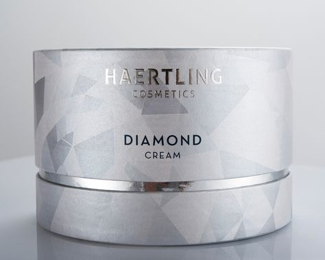 Diamonds Are Forever — The Dieline - Branding & Packaging Packaging Luxe, Cylinder Packaging, Cosmetic Labels Design, Dieline Packaging, Candle Packaging Design, Cosmetic Package, Smart Packaging, Banners Design, Diamonds Are Forever