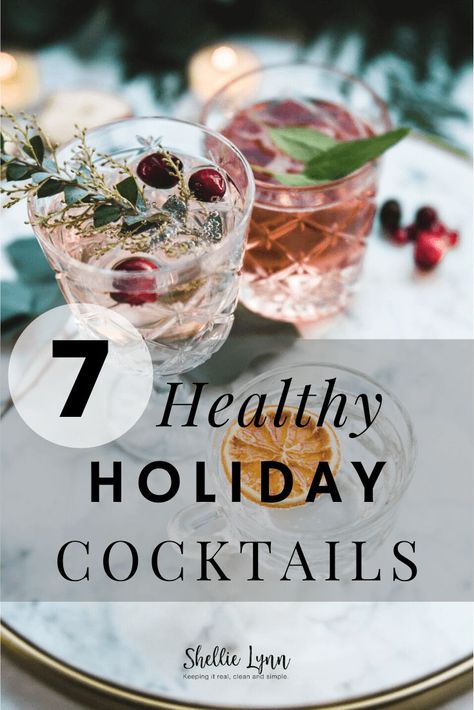 Holiday Cocktail Recipes, Healthy Cocktail Recipes, Healthy Cocktails, Frozen Cranberries, Holiday Cocktail, Sangria Recipes, Healthy Holidays, Healthy Drinks Recipes, Holiday Cocktail Recipe