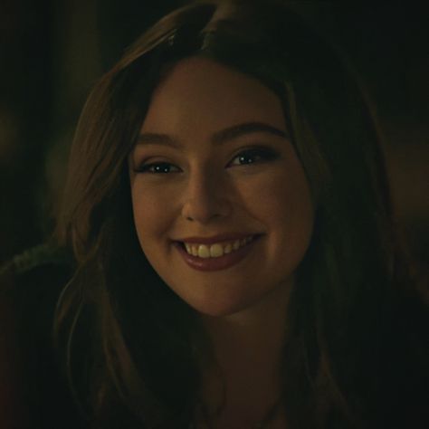 Happy Hope Mikaelson, Hope Mikaelson Happy, Ella Sommers, The Vampire Diaries Universe, Vampire Diaries Universe, Twd Oc, Danielle Russell, Daniella Rose, Tvd Universe