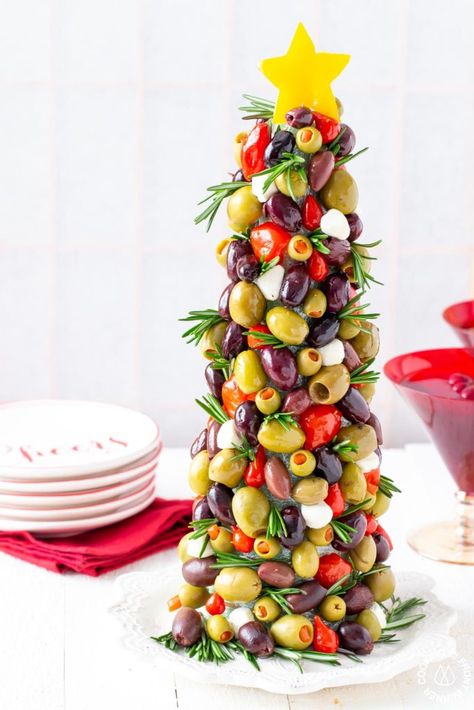 Olive-Christmas-Tree-Appetizer-by Deb Attinella of Cooking on the Front Burner Olive Christmas Tree, Food Dressing, Christmas Tree Appetizer, Boujee Christmas, Tree Appetizer, Make Ahead Christmas Appetizers, Appetizer Easy, Best Christmas Appetizers, Christmas Appetizers Easy