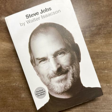 Steve Jobs by Walter Isaacson Steve Jobs Book, Books I Read, Peaceful Places, Steve Jobs, Book Lists, Good Books, Books To Read, Reading, Books