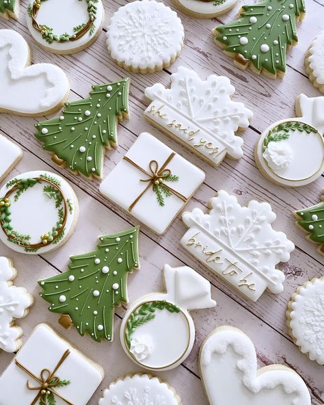 Winter Engagement 🤍🌲 ❄️ ✨ 💍 . . . . . . #decoratedcookie #cookieart #cookiedecorating #royalicingcookies #sugarcookies… | Instagram Winter Cookies Decorated, Iced Christmas Cookies, Xmas Cookies Recipes, Christmas Cookie Recipes Holiday, Super Cookies, Flooding Cookies, Soft Gingerbread Cookies, Winter Cookie, Christmas Tree Cookies