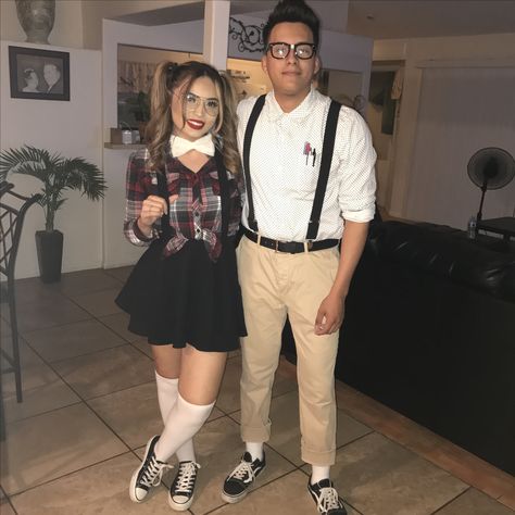 Need Couple Costume Nerd Couple Costumes, Nerd Couple, Nerd Halloween Costumes, Diy Couples Costumes, Teacher Costumes, Couple Costume, Couple Costumes, Costumes Diy, Halloween 2022