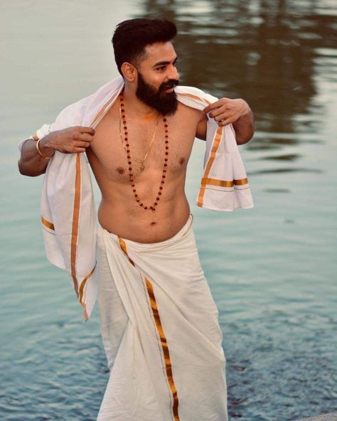 Traditional Tamil Traditional Dress For Men, Sanatani Boy, Indian Beard Style, Traditional Man, South Fashion, Very Short Hair Men, Handsome Indian Men, Indian Dress Up, Most Stylish Men