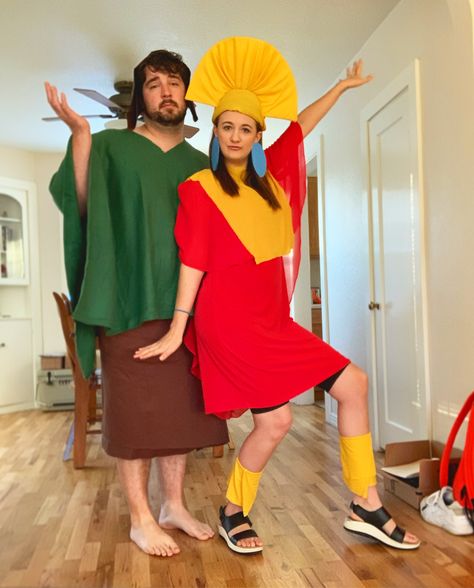 Halloween Couple Characters, Jimmy Neutron Costume Couple, Kuzco And Pacha Costume, Diy Grimace Costume, Emperors New Groove Costume Family, Emporers New Groove Costumes, It Takes Two Costume, Disney Easy Costumes, Iconic Friendship Duos