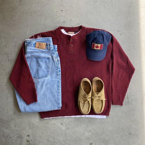 red henley sweater with Levi’s jeans wallabees and Canada hat Mens Outfits 90s, Granola Mens Outfits, Crunchy Guy Outfits, Men’s Thrift Style, Granola Guy Style Summer, Mens Granola Style, Granola Men Style, Men’s Henley Outfit, Granola Men’s Clothing