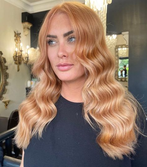 Blonde Hair For Fair Skin, Peach Blonde Hair Color, Hair For Fair Skin, Peach Blonde Hair, Natural Strawberry Blonde Hair, Peach Blonde, Dark Strawberry Blonde Hair, Reddish Blonde Hair, Strawberry Blonde Ombre