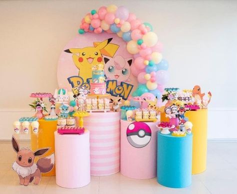 Eve Pokemon Birthday Party, Girly Pokemon Birthday Party, Mina Pokemon, Eve Pokemon, Pokémon Cake, Pokemon Party Decorations, Pokemon Cupcakes, Pokemon Rosa, Pokemon Themed Party