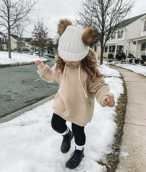 • . l i t t l e o n e s . • insta pin #children #kids #cutekids #babies #cutebabies #fashion #babyfashion #kidsfashion #childrenfashion #winterfashion #winteroutfits #kidsootd Kids Winter Outfits Girl, Winter Toddler Outfits Girl, Winter Girls Outfits, Toddler Winter Outfits Girl, Baby Girl Style Outfits, Toddler Girl Winter Outfits, Toddler Girl Outfits Winter, Girls Winter Outfits Kids, Toddler Winter Outfits