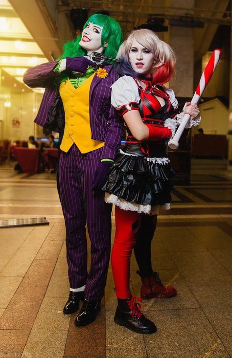 Joker And Harley Quinn Costume, Female Joker Cosplay, Joker Halloween Costume, Batman Christian Bale, Female Joker, Joker Halloween, Joker Costume, Harley Quinn Costume, Gotta Work