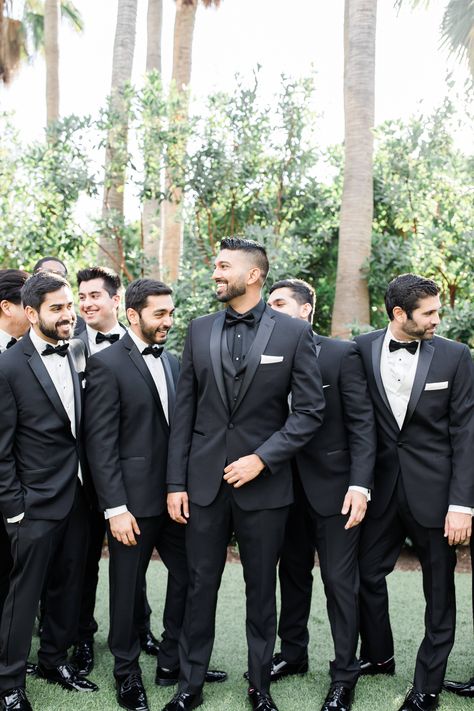 Groomsmen Winter Wedding, All Black Wedding Party Attire, Black And White Bridal Party, Black Wedding Suits, Black Tuxedo Wedding, Groomsmen Outfit, Wedding Suits For Men, Wedding Groomsmen Attire, Groomsmen Tuxedos