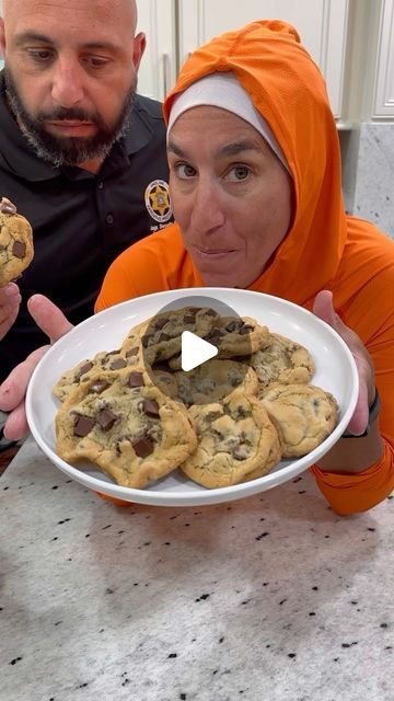 Connie Kazan (Homayed) on Instagram: "Wait till the end. 😂🤣 This is for those who want those bomb cookies. Great video for those who are asking for the best chocolate chip cookies. 

Chocolate Chip Cookies 

4 1/2 cups of flour
2 teaspoon of baking soda
1 teaspoon of salt
3-4 cups of chocolate chips
2 cup or 4 sticks of butter at room temperature 
2 of a cup brown sugar 
1 of a cup of sugar 
3 egg
2 teaspoon of vanilla

Combine your Sugar, butter, peanut butter in a KitchenAid mixer once these are incorporated add your egg and vanilla. You don’t wanna over with this I would say at least one minute 
In another bowl add your flour, baking soda, and salt. Then add your chocolate chips. Mistys well. 
Combine all the ingredients and don’t over mix 
Roll 1 1/2 -2 inch size balls of cookies dou Chocolate Chip Cookies Shortening And Butter, Chocolate Chip Cookies Recipe Video, Browned Butter Peanut Butter Chocolate Chip Cookies The Salty Cooker, Brown Butter Chocolate Chip Cookies Video, Betty Crocker Chocolate Chip Cookie Mix Hacks, 1960s Food, Best Chocolate Chip Cookies Recipe, Homemade Chocolate Chip Cookies, Peanut Butter Chocolate Chip Cookies