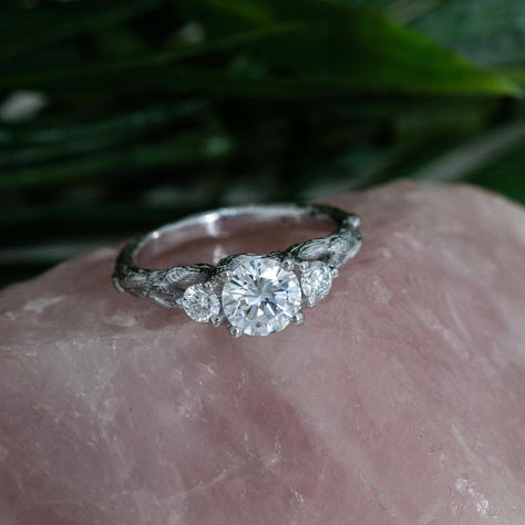 Nature inspired fine jewelry on Instagram: “Wide open spaces. Three stone ring inspired by enchanted forests 🌳 . #ringaddiction #freespiritedbrides #uniqueengagementring #bohobride…” Wide Open Spaces, Three Stone Ring, Open Spaces, Boho Bride, Three Stone Rings, Enchanted Forest, Unique Engagement Rings, Three Stone, Stone Ring